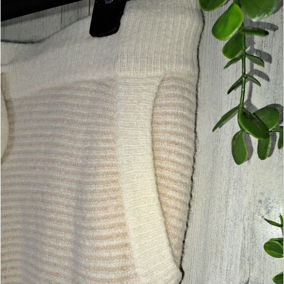 NWOT Fate Woven Joggers - Picture 10 of 12